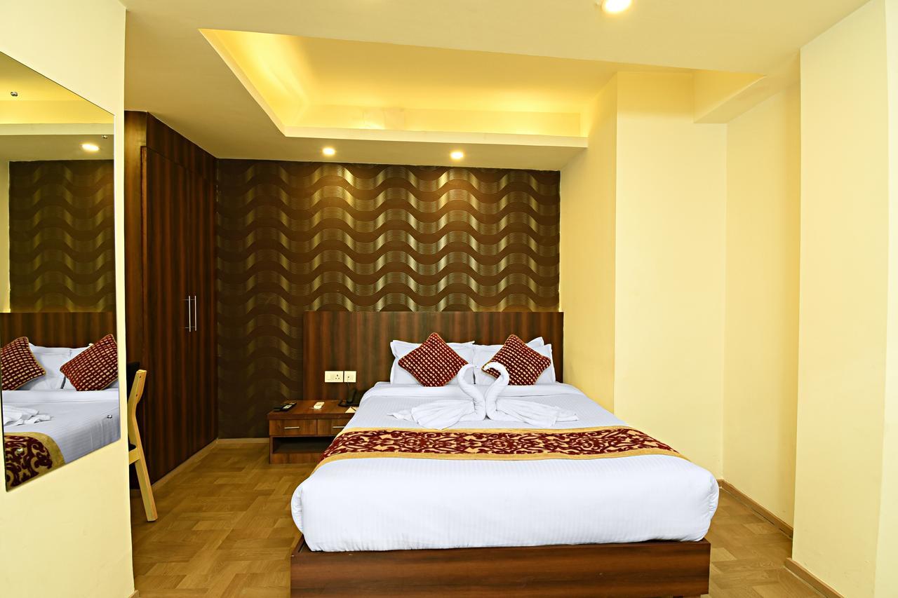 Hotel Royal Suite Kathmandu Exterior foto
